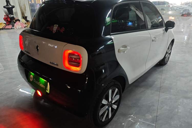 Used ORA Black Cat 2021 301 km Basic Version