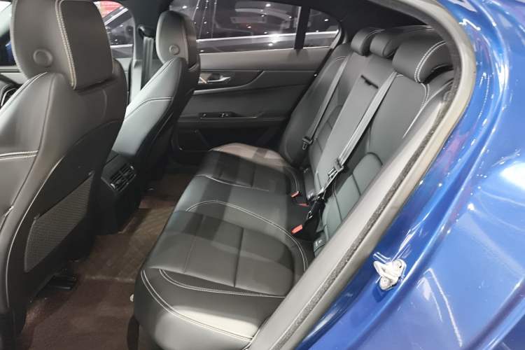 Used Jaguar XEL 2022 2.0T 250 PS R-DYNAMIC S Advanced Sport Edition
