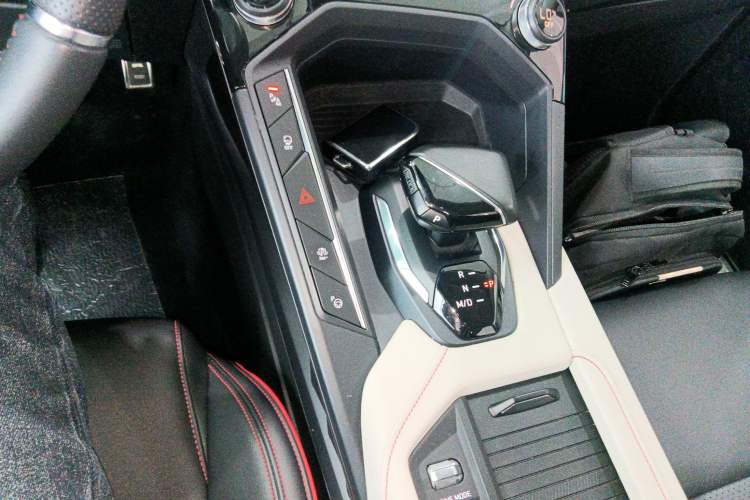 Used Lynk & Co 06 2020 1.5T YAO Halo
