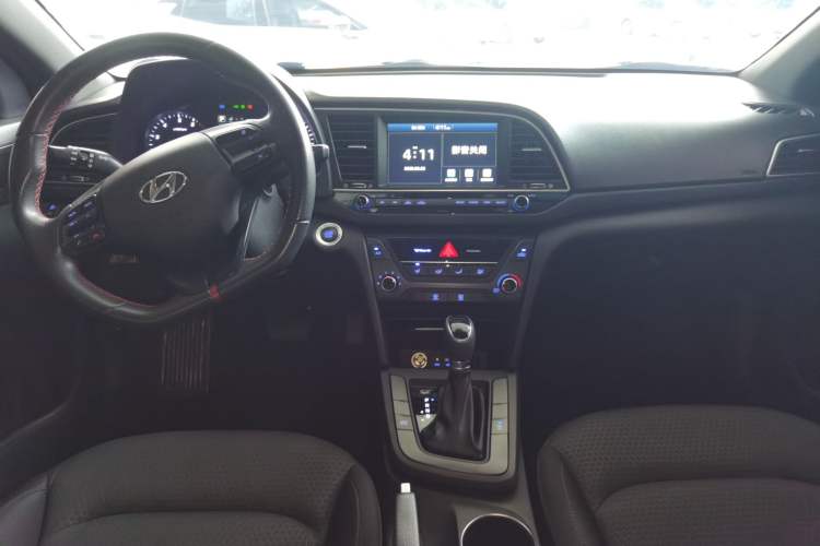 Used Hyundai Elantra 2018 1.4T Dual-Clutch Xuan Dong · Dynamic Edition