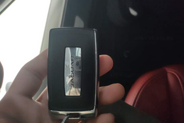 Used Jaguar XEL 2024 2.0T 250 PS R-DYNAMIC S Advanced Sport Edition
