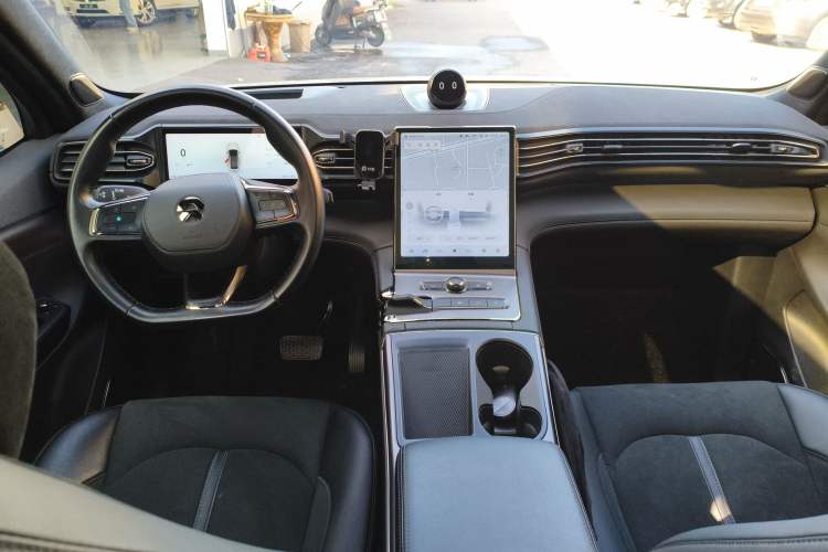 Used Nio EC6 2020 430 km Sport Version
