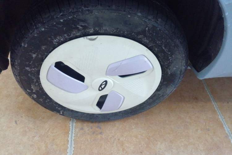 Used Chery QQ Ice Cream 2022 120km Conical Shape Lithium Iron Phosphate