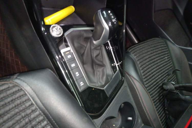 Used Volkswagen Tayron 2022 280TSI Two-Wheel Drive Luxury Smart Connectivity Version