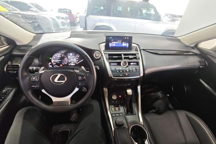 Used Lexus NX 2015 200T All-Wheel-Drive Fēngshàng Edition
