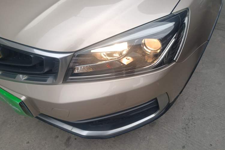 Used Geely Auto Vision S1 2018 1.4T CVT FENGXING Model
