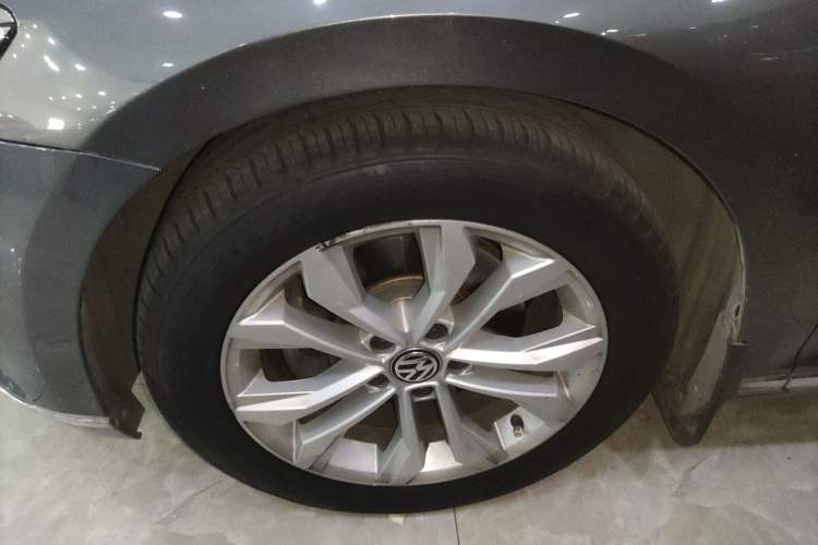 Used Volkswagen Magotan 2017 330TSI DSG Luxury Model
