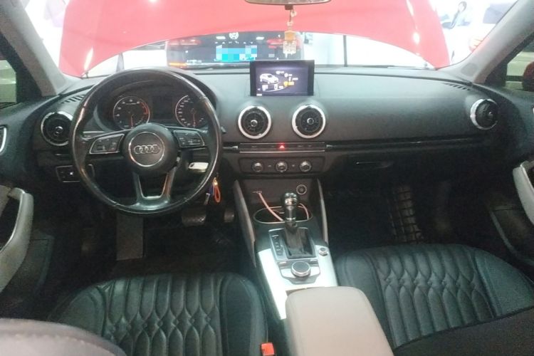 Used Audi A3 2018 30th Anniversary Edition Sportback 35 TFSI Fashion Model
