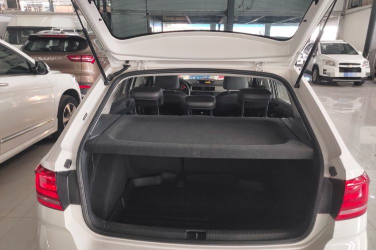 Used Volkswagen Santana 2015 Haval H6 1.6L Automatic Comfort Model