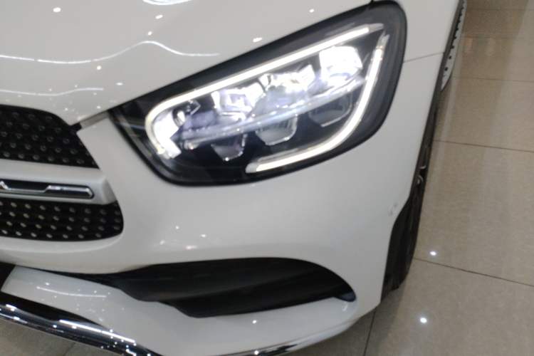 Used Mercedes-Benz GLC 2021 GLC 300 L 4MATIC Dynamic Model