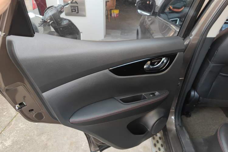 Used Nissan Qashqai 2017 2.0L CVT Smart Enjoyment Version China V Standard