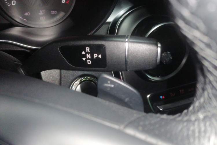 Used Mercedes-Benz C-Class 2017 Restyled C 180 L Fashion Edition Sport Version