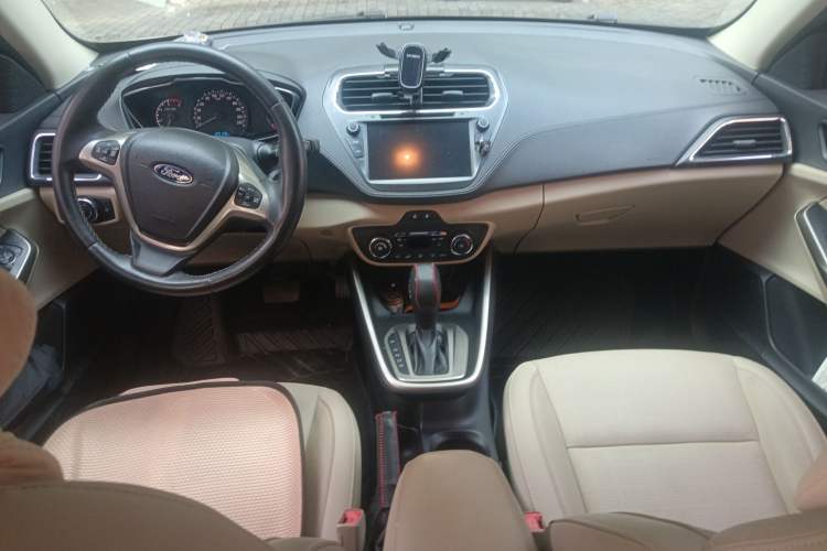 Used Ford Escort 2017 Happiness Edition 1.5L Automatic Fashion Version