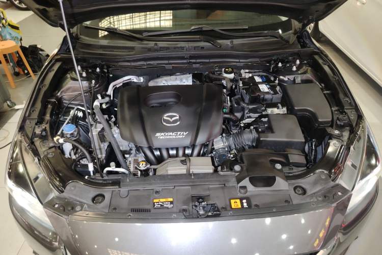 Used Mazda Mazda 3 Axela 2017 Sedan 1.5L Automatic Luxury Model Emission Standard China V
