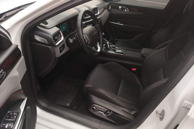 Used Lynk & Co 03 2020 2.0TD Automatic Jing Pro Edition
