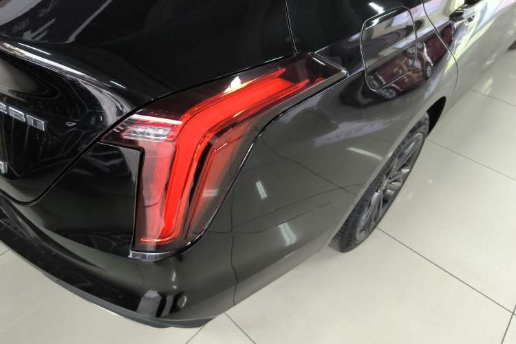 Used Cadillac CT4 2023 25T Luxury Model
