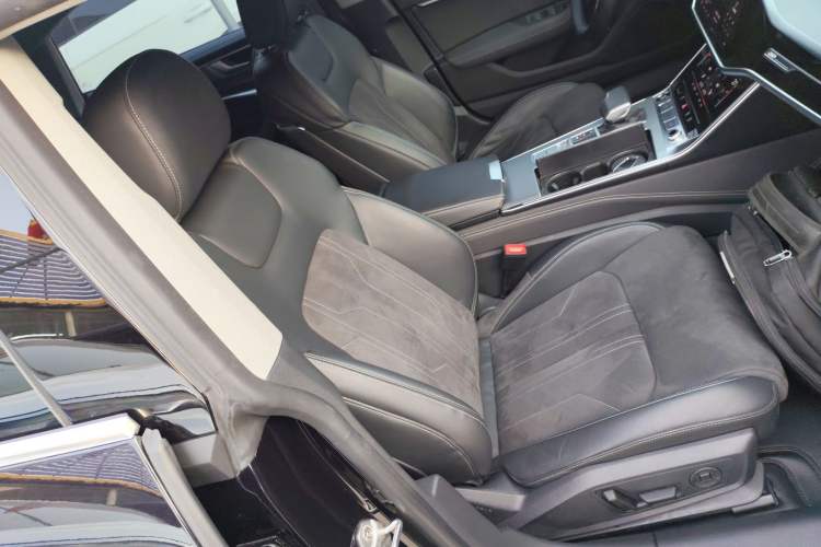 Used Audi A7L 2024 45 TFSI Luxury Edition