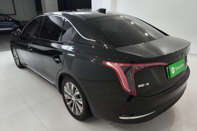 Used Hongqi E-QM5 2024 610 km PLUS
