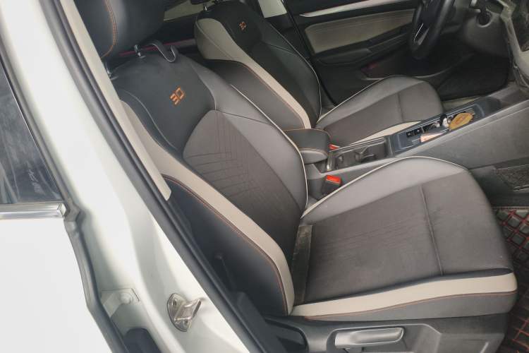 Used Volkswagen Golf 2021 280TSI DSG 30th Anniversary Edition
