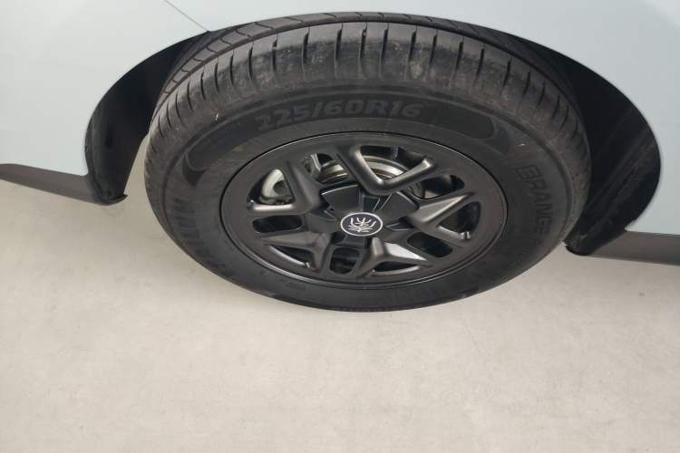 Used BYD Qin PLUS 2025 DM-i Smart Drive 55KM Leading Model