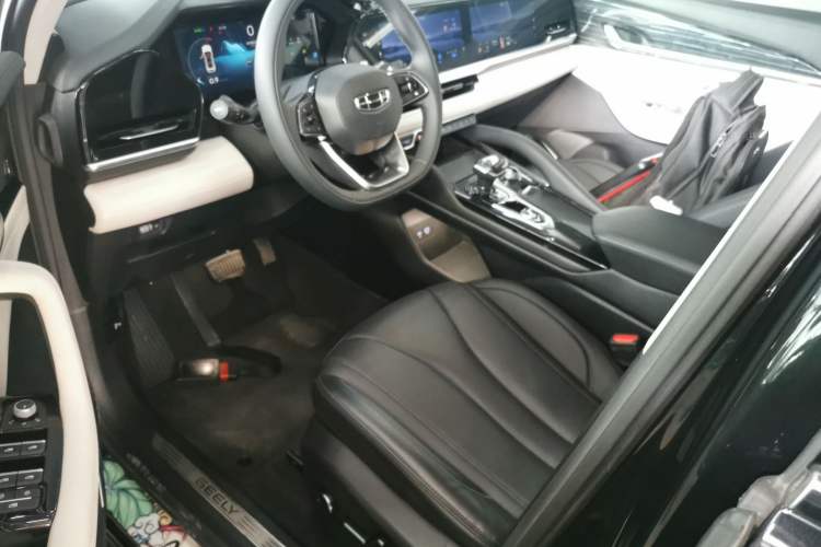 Used Geely Auto Monjaro L 2023 2.0TD High-Power Automatic Two-Wheel Drive Flagship Version