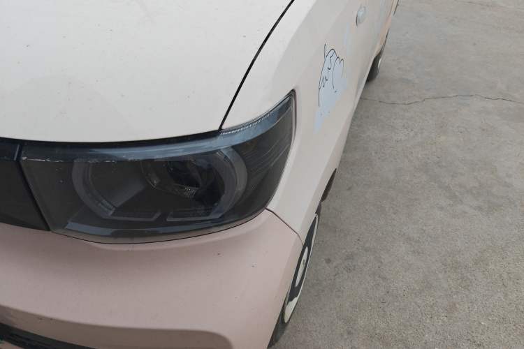 Used Wuling Hongguang MINIEV 2021 Macaron Fashion Edition Lithium-Ion Battery
