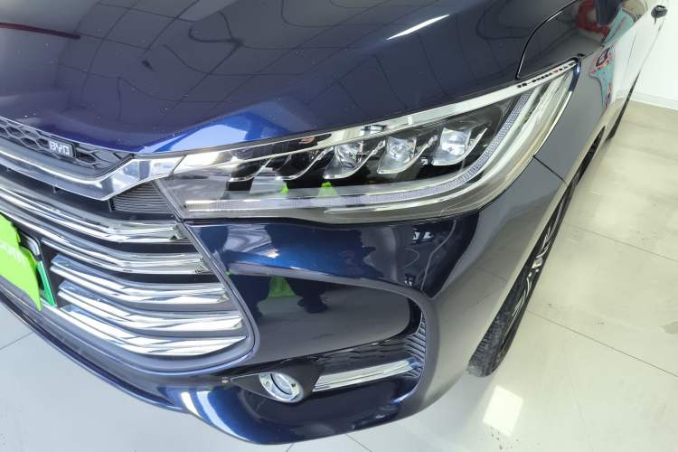 Used BYD Song MAX New Energy 2019 DM 1.5T Smart Connect Advanced 7-Seater China VI Standard
