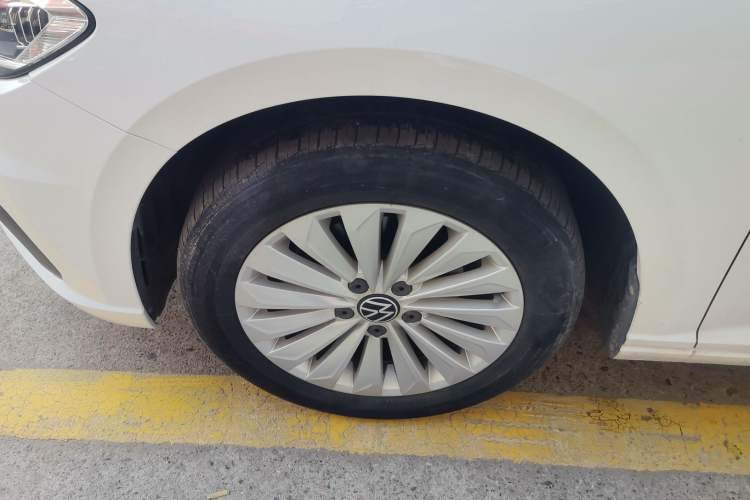 Used Volkswagen Lavida 2021 1.5L Automatic Vision Edition