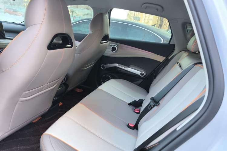 Used BYD Yuan PLUS 2024 Honor Edition 430KM Leading Model
