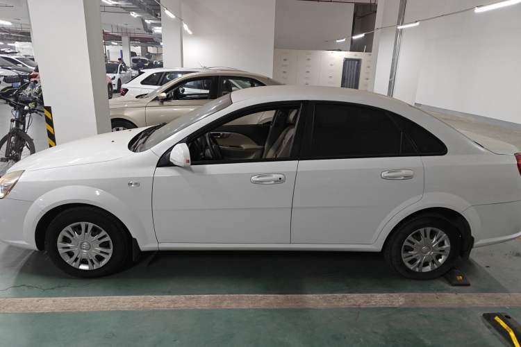 Used Buick Excelle 2015 1.5L Automatic Classic Model
