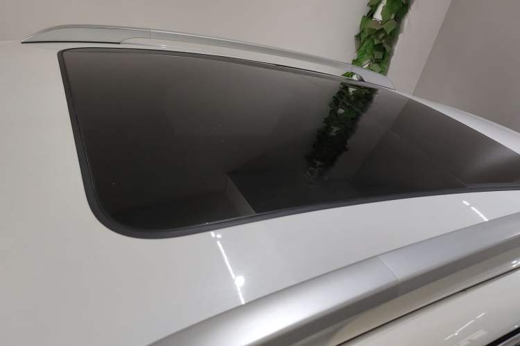 Used Peugeot 3008 2015 1.6THP Automatic Prestige Edition
