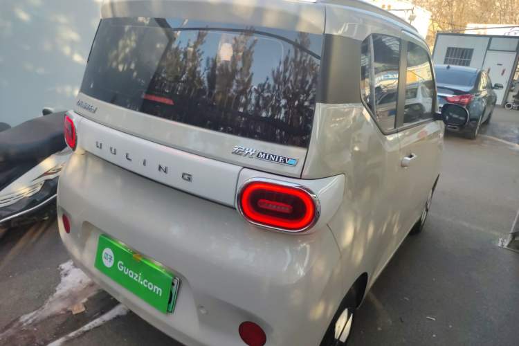 Used Wuling Hongguang MINIEV 2024 3rd Generation 215km Advanced Version