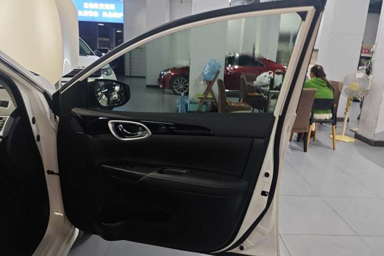 Used Nissan Sylphy 2019 1.6XV CVT Smart Connect Luxury Edition China V Standard
