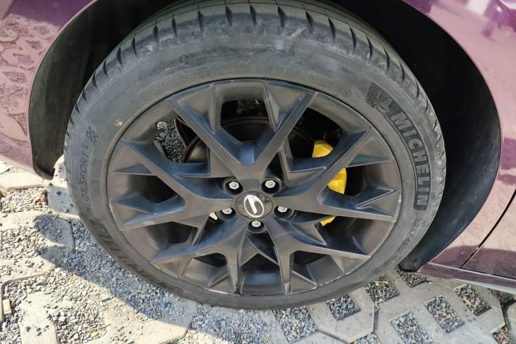 Used GAC Trumpchi EMPOW 2021 270T DCT J15 Version
