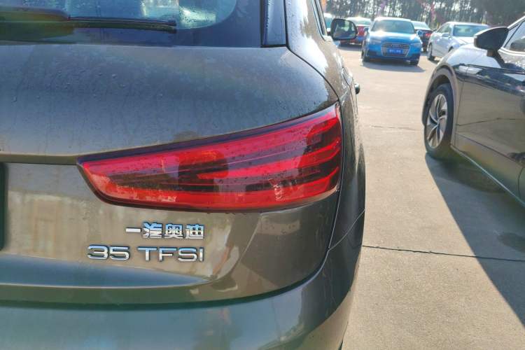 Used Audi Q3 2015 35 TFSI Comfort Model