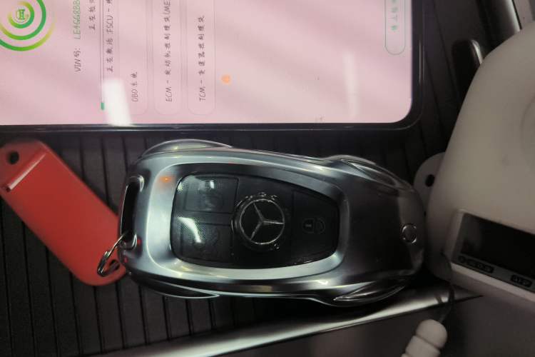 Used Mercedes-Benz GLK-Class 2015 GLK 300 4MATIC Fashion Edition Ultimate Version