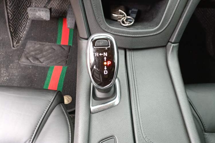 Used Cadillac XT5 2018 25T Luxury Model
