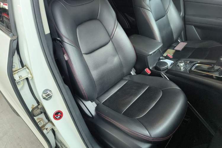 Used Mazda CX-5 2017 2.0L Automatic 2WD ZhiShang Trim China VI Standard
