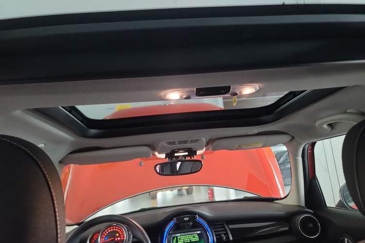 Used  MINI 2018 1.5T ONE PLUS Five-Door Edition
