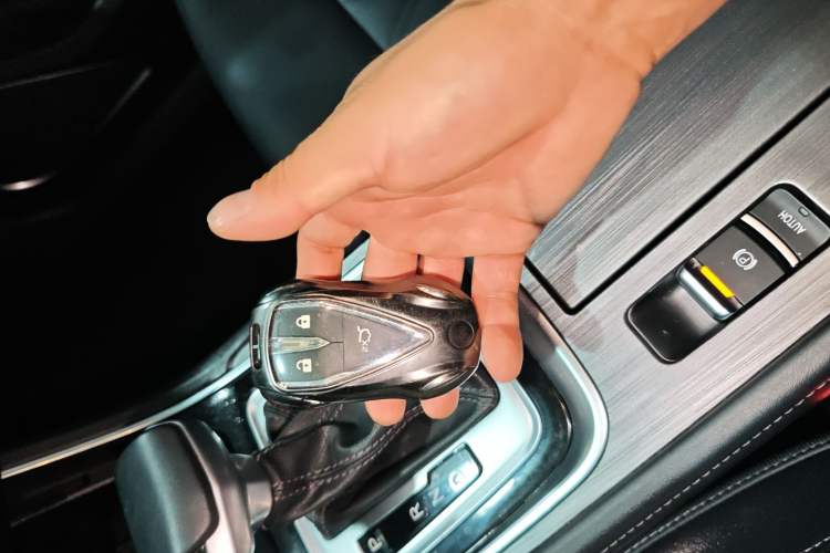 Used Changan Ruicheng CC 2022 Blue Whale Edition 1.5T DCT Luxury Model