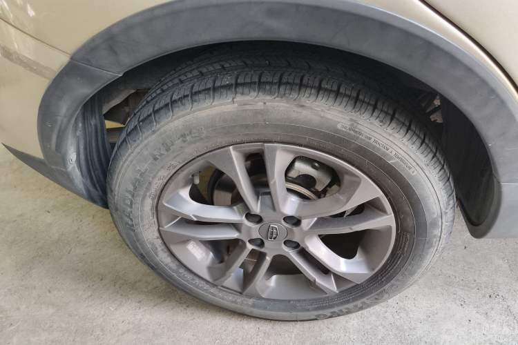 Used Geely Auto Vision X3 2020 1.5L CVT Luxury Model
