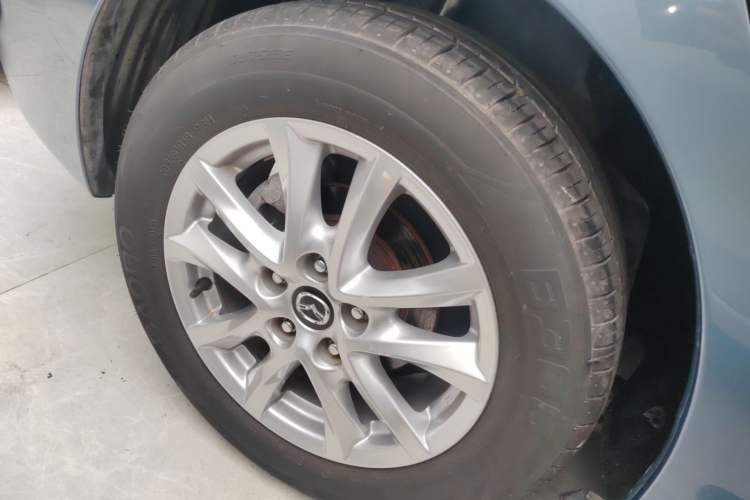 Used Mazda Mazda 3 Axela 2016 Sedan 1.5L Automatic Comfort Model
