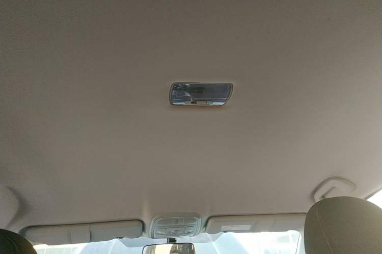 Used Haval M6 2019 1.5T DCT Two-Wheel Drive Urban Version China VI Standard
