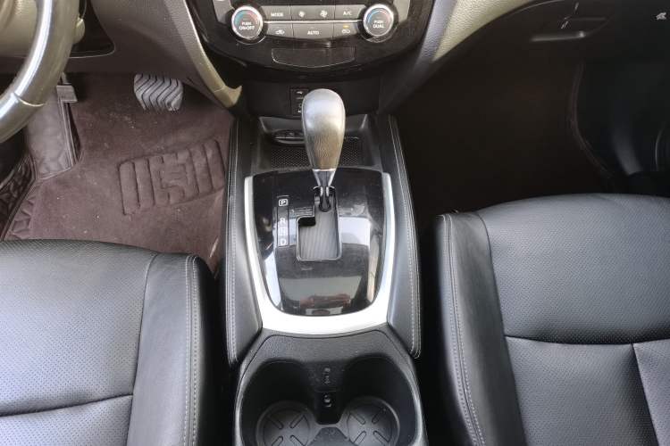 Used Nissan X-Trail 2014 2.0L CVT Comfort Edition 2WD
