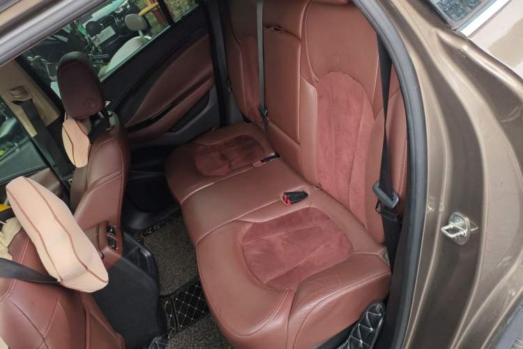 Used Buick Envision 2016 20T Two-Wheel-Drive Elite Model
