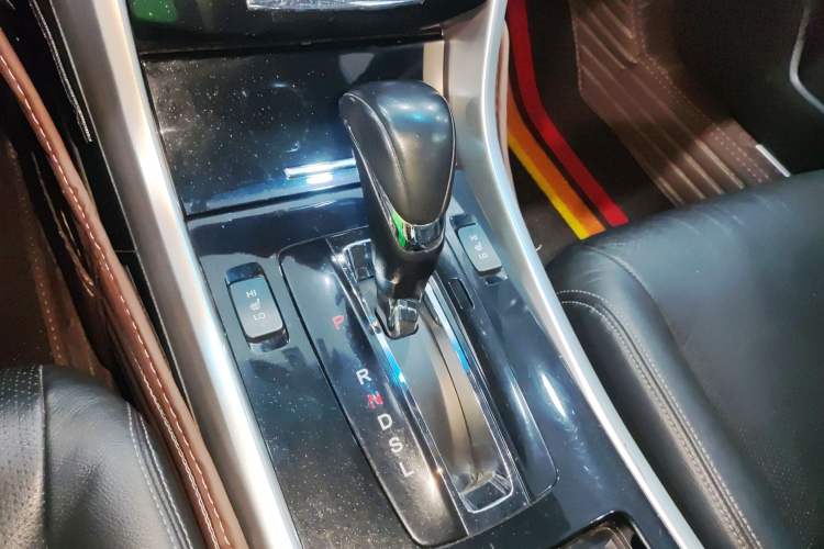 Used Honda Accord 2016 2.0L Luxury Edition
