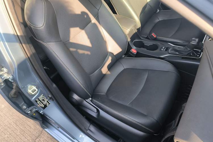 Used Toyota Corolla 2019 Dual-Engine 1.8L E-CVT Flagship Edition