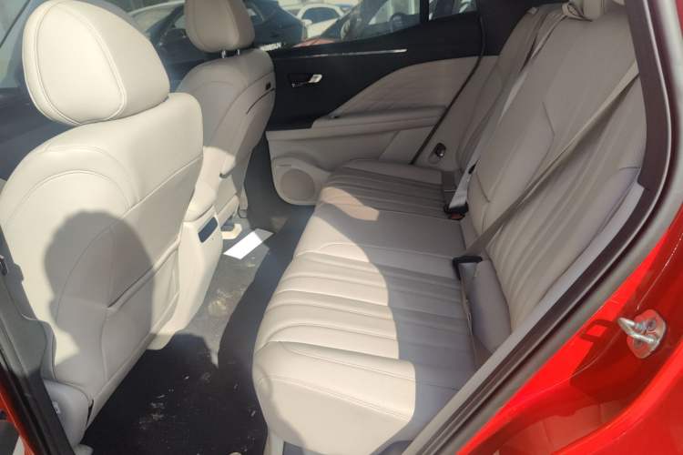 Used AION V 2024 Aion Tyrannosaurus 650 LiDAR Edition
