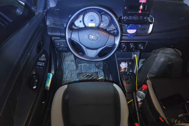 Used Toyota YARiS L 2020 1.5L CVT Leading Edition
