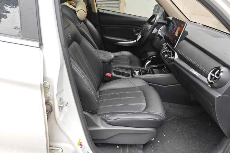 Used BYD Song New Energy 2019 Song DM 1.5TID Smart Connect Dynamic Model
